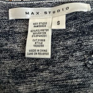 Max Studio Dress Sz S worn no stains. Little hole that i fixed